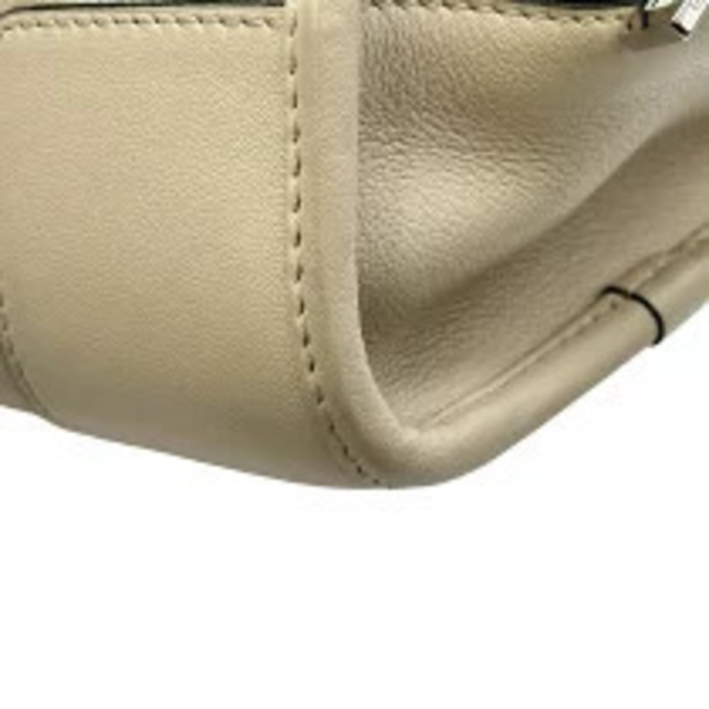 Loewe Amazona Beige Cream Calfskin Shoulder Bag - Picture 8 of 13